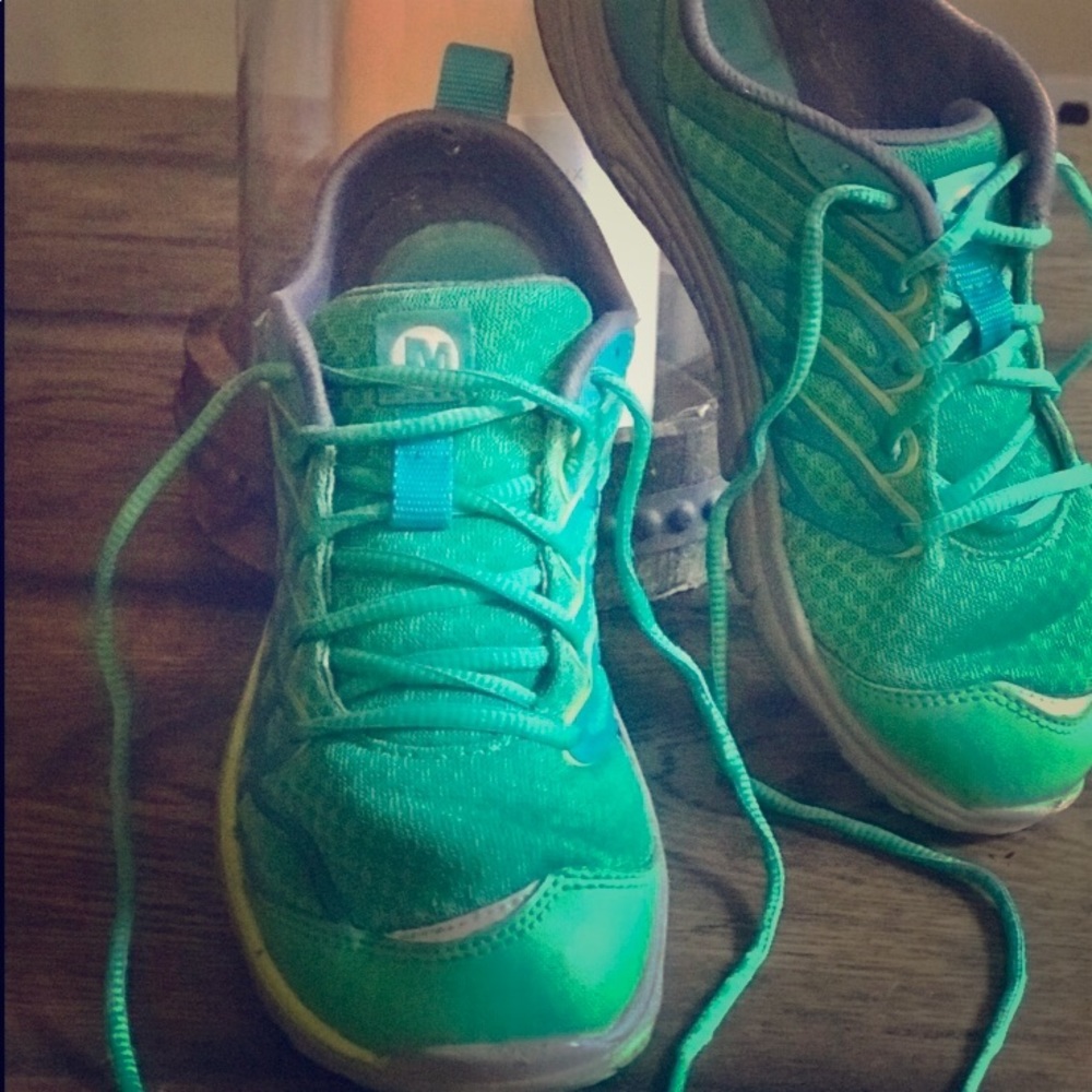 MERRELL GREEN BAREFOOT MINIMALIST RUNNING SHOE 7.5